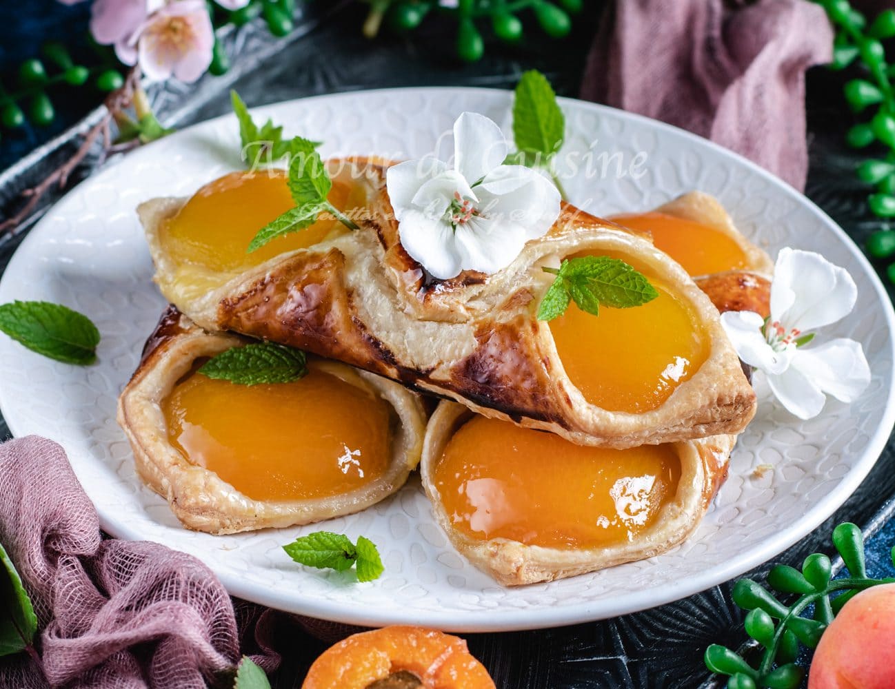 les oranais lunettes aux abricots (viennoiserie algérienne)