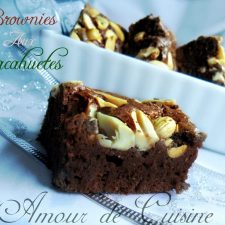Brownie protéiné au chocolat et aux fruits secs