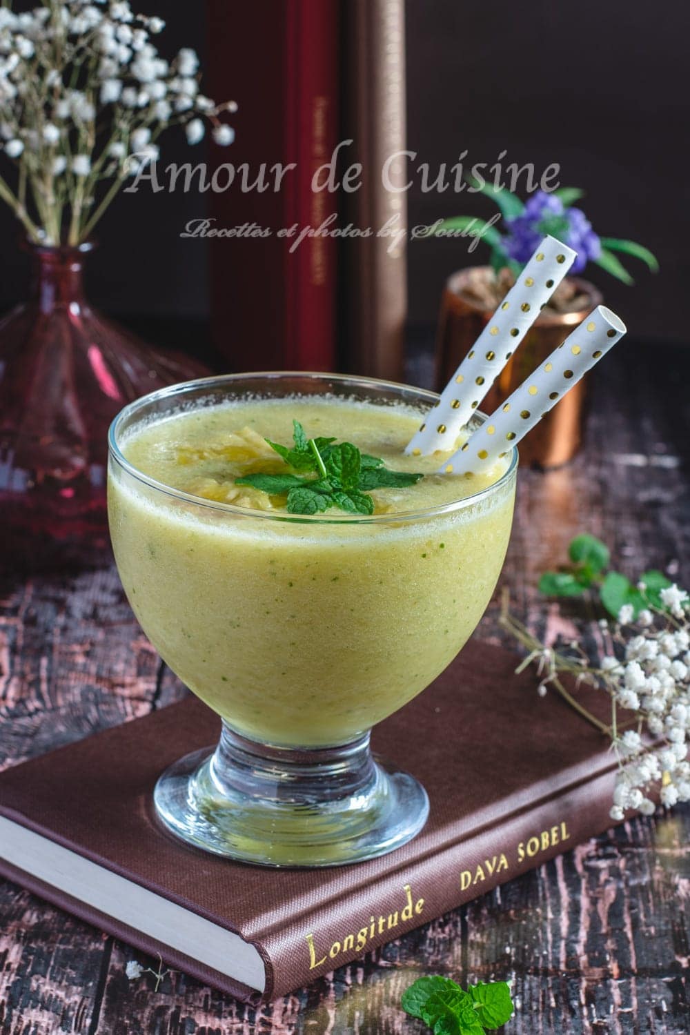 gaspacho d'ananas parfumé à la menthe