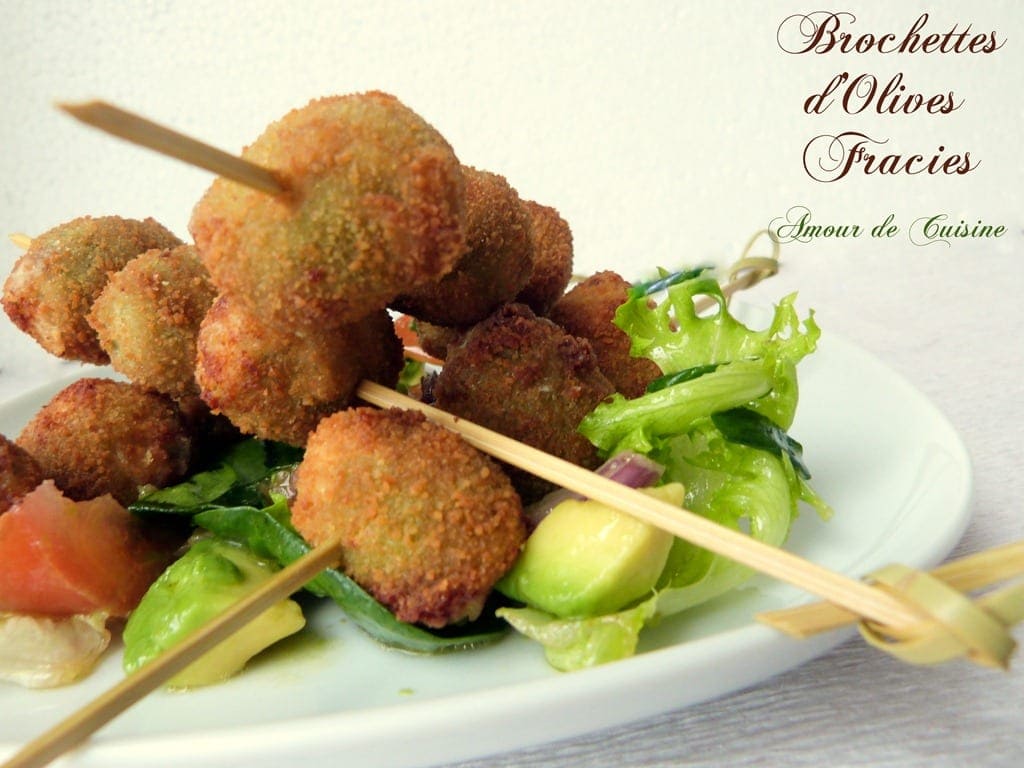 brochettes d'olives farcies