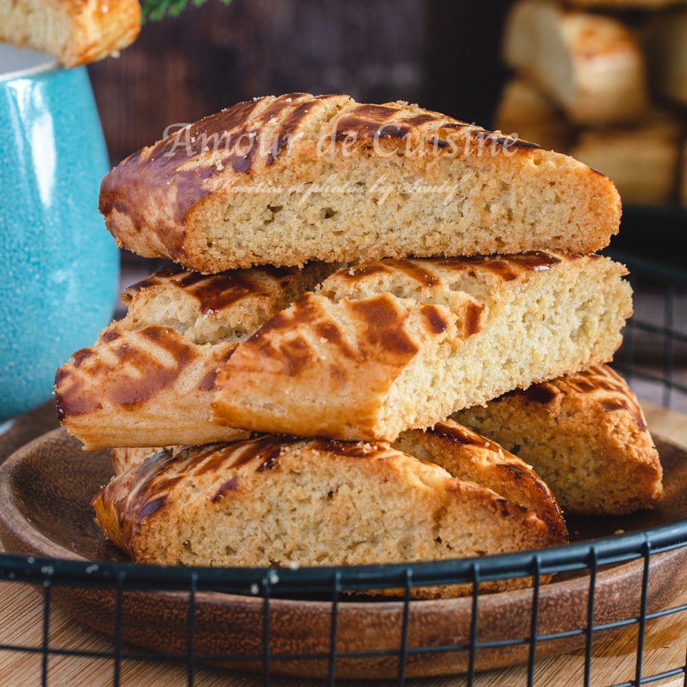 Croquant algérien ( croquets gateau sec)