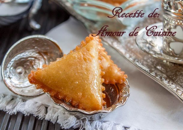 Samsa ou triangles farcis d'amandes