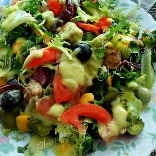Salade composée au saumon et a la mangue