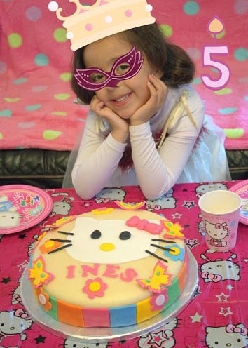 gateau d’anniversaire hello Kitty de Ines