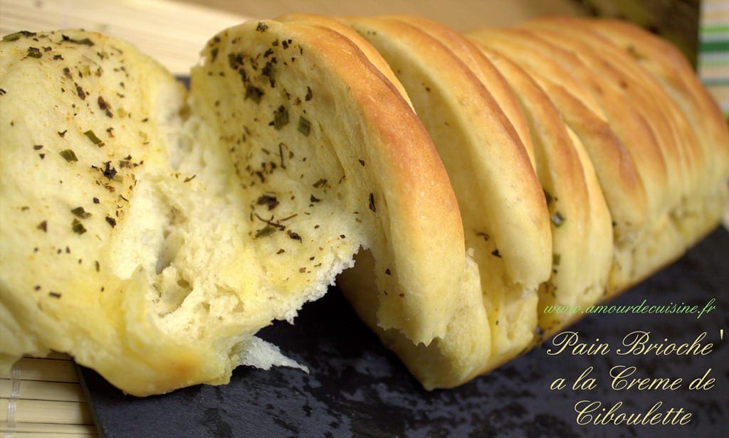 brioche salée à la ciboulette