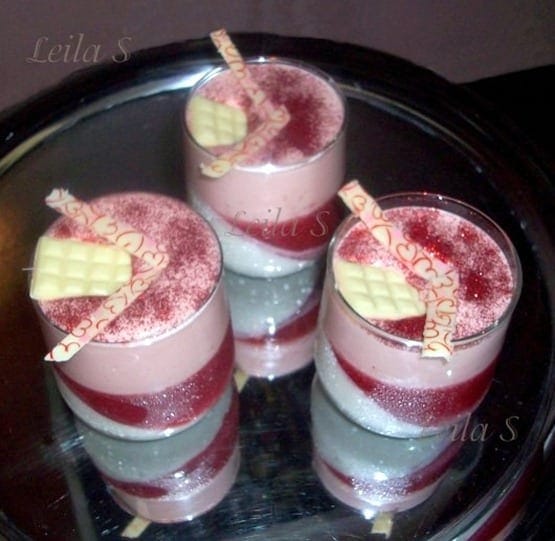 panna cotta vanille et mousse fraises mascarpone