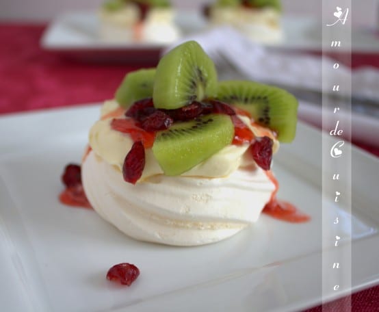 recette de pavlova, au kiwi et cranberry