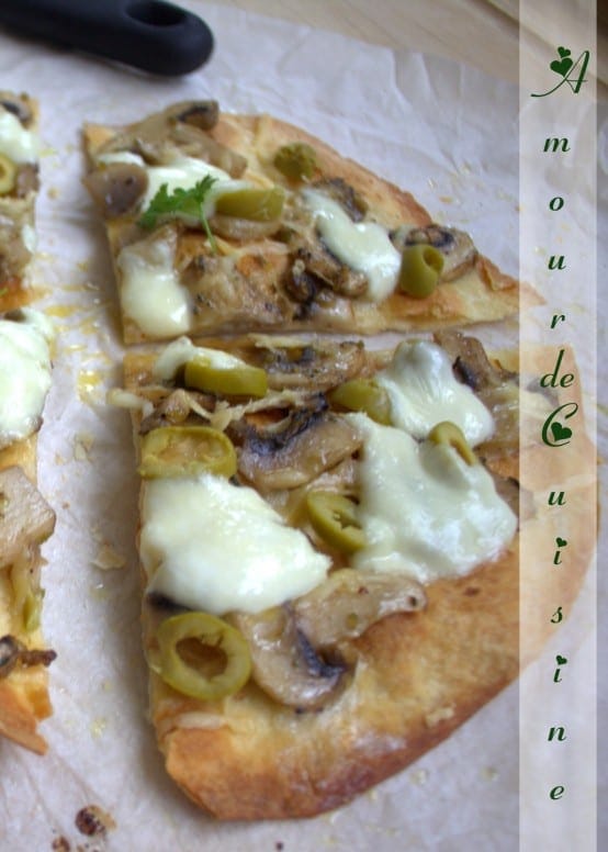 pizza-de-tortilla-aux-champignons-005.CR2.jpg