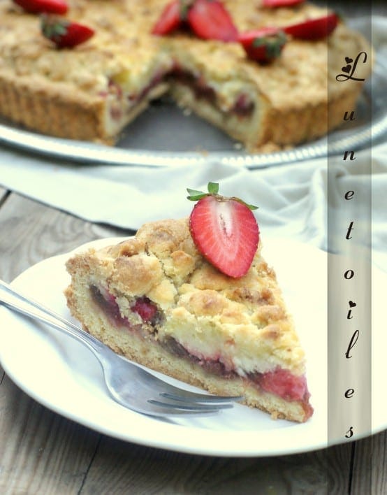 tarte a la rhubarbe et fraises ultra facile