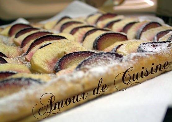 tarte fine aux pommes et prunes quetsches