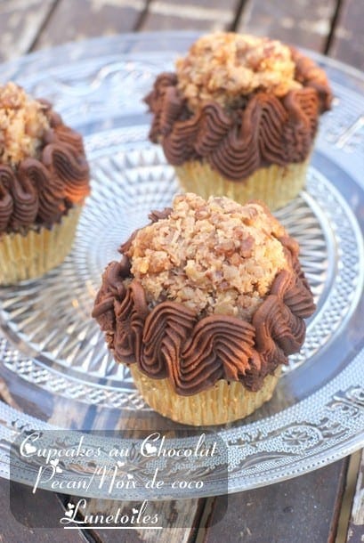 cupcakes au chocolat, topping pecan/noix de coco