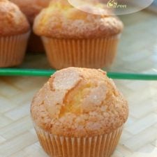 Madeleines espagnoles au citron — Magdalenas moelleuses