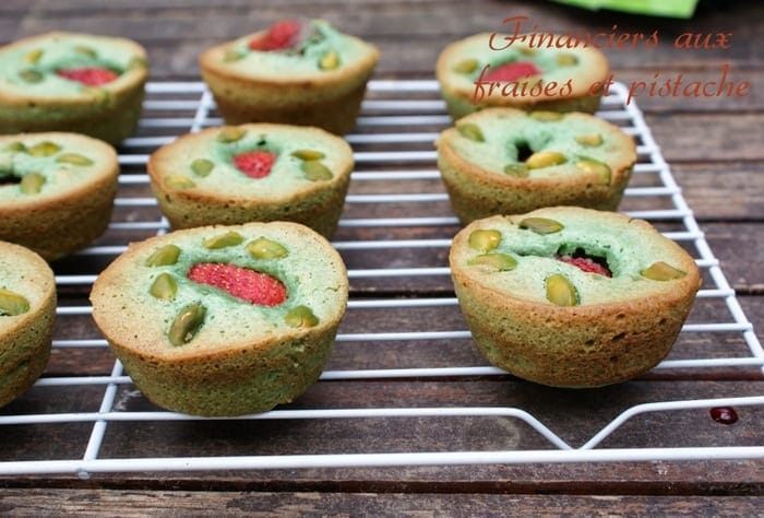 Financiers aux fraises et pistache