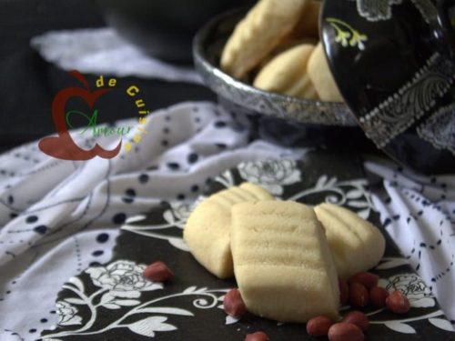 Ghribia Aux Cacahuetes Gateau Algerien Facile Amour De Cuisine