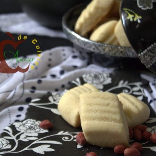 ghribia aux cacahuetes gateau algerien facile et economique 2015