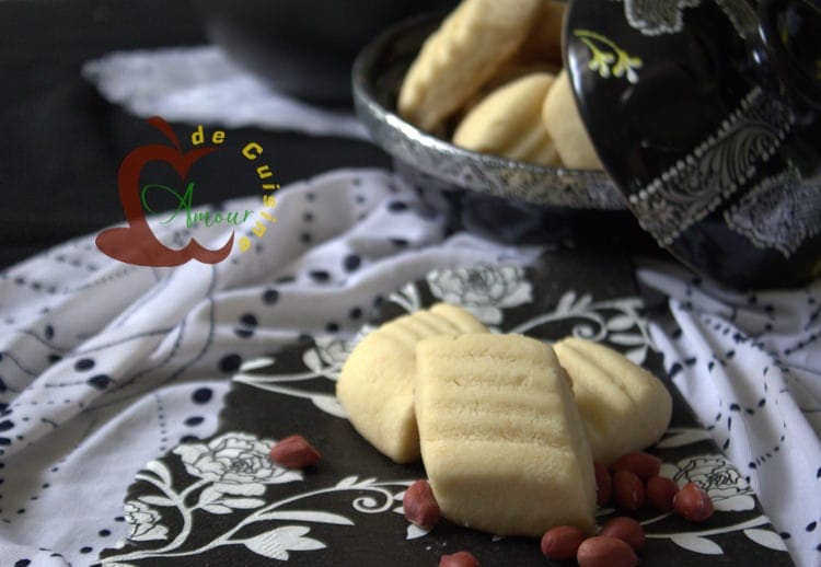 ghribia aux cacahuetes gateau algerien facile et economique 2015