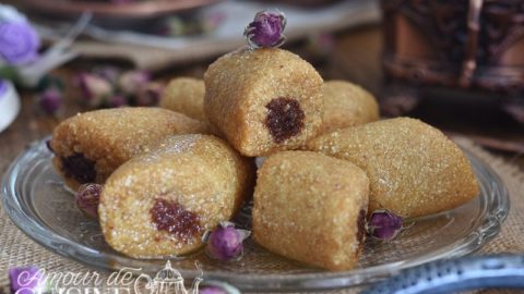 Makrout Laassel Aux Amandes Gateau Algerien Amour De Cuisine