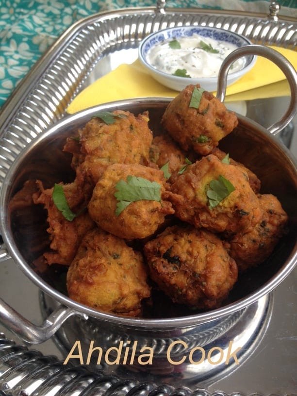 Beignets indiens a l’oignon bhajis aux oignons