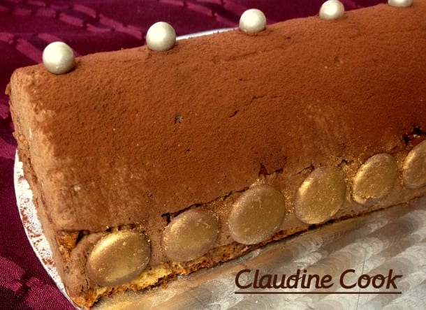 Buche facile dacquoise et mousse au chocolat