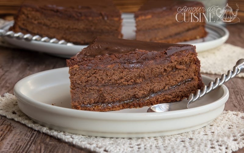 Sachertorte Recette Gateau Autrichien Au Chocolat Amour De Cuisine