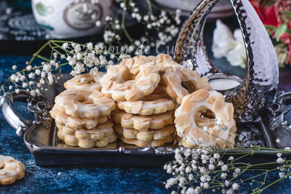 anneaux citronnés aux amandes effilées