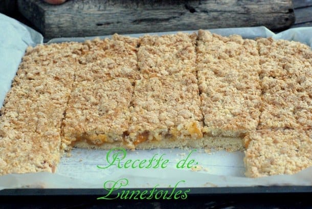 barre de crumble de peches et abricots