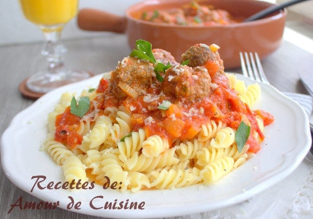 Pates Aux Boulettes De Viande Hachée