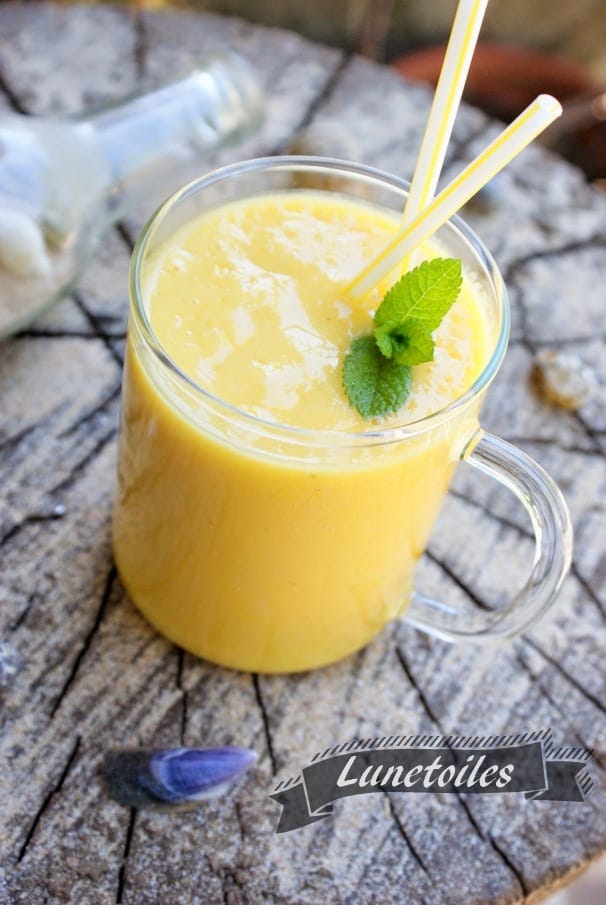 smoothie sain banane et mangue