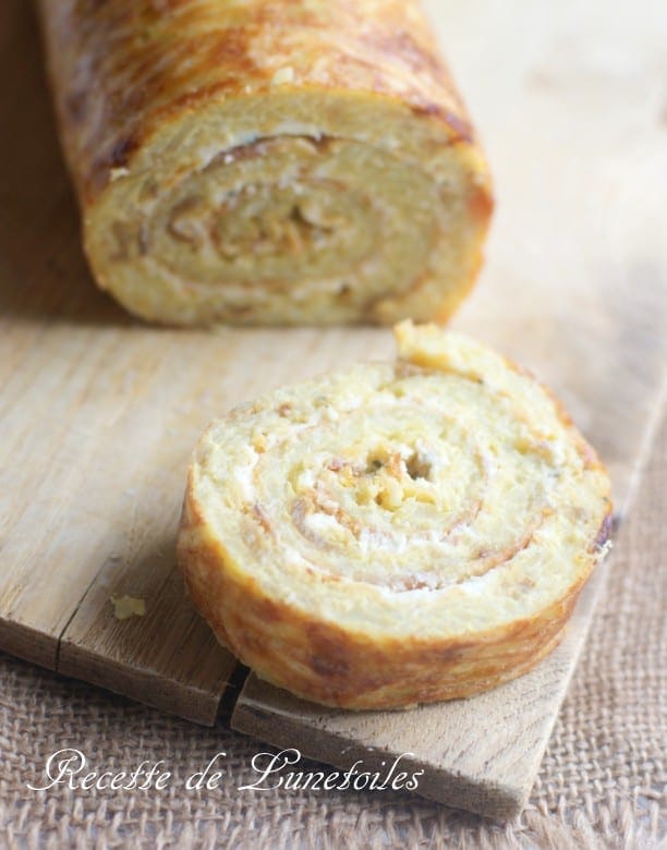 Roulé pomme de terre fromage ail et fines herbes