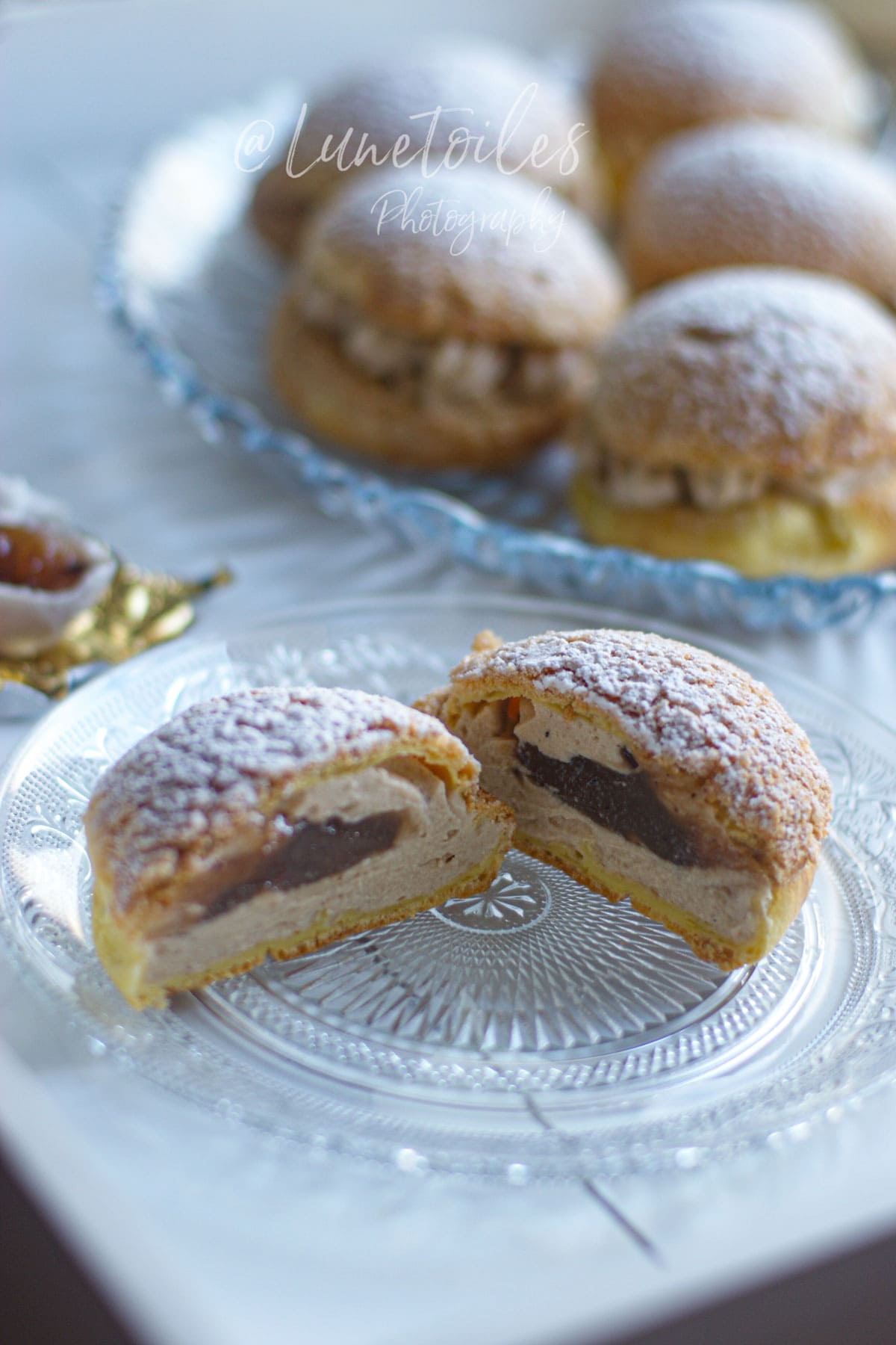 chou a la creme de marron et craquelin