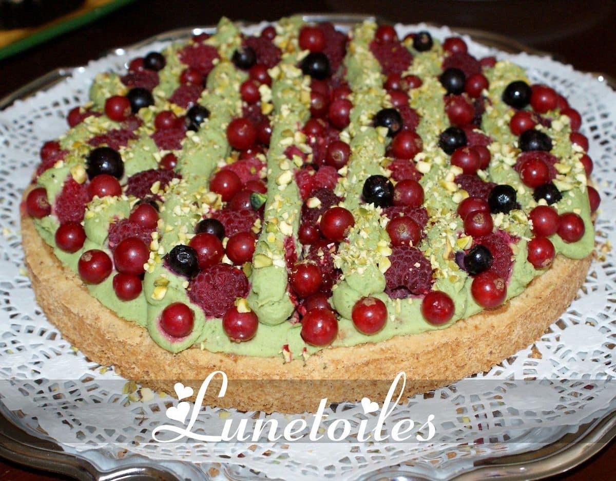 tarte aux fruits rouges et pistache