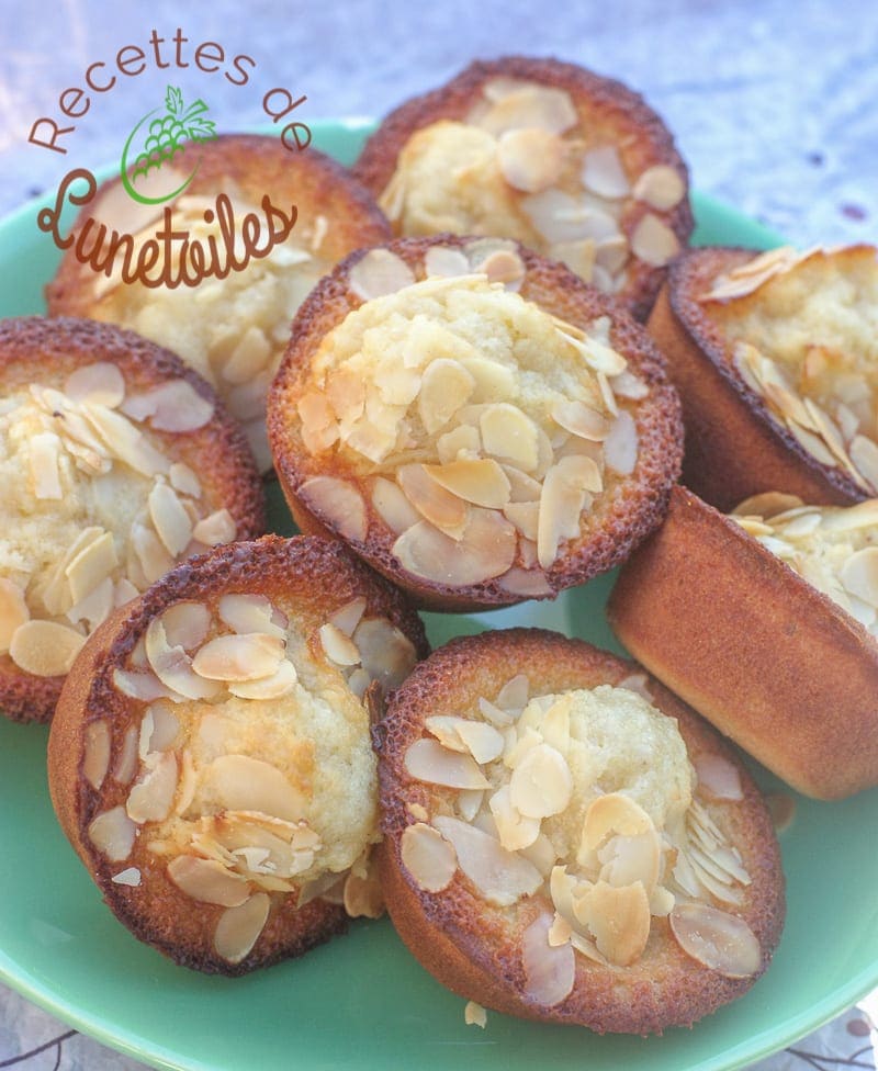 financiers-au-miel-et-amandes-effilees-1