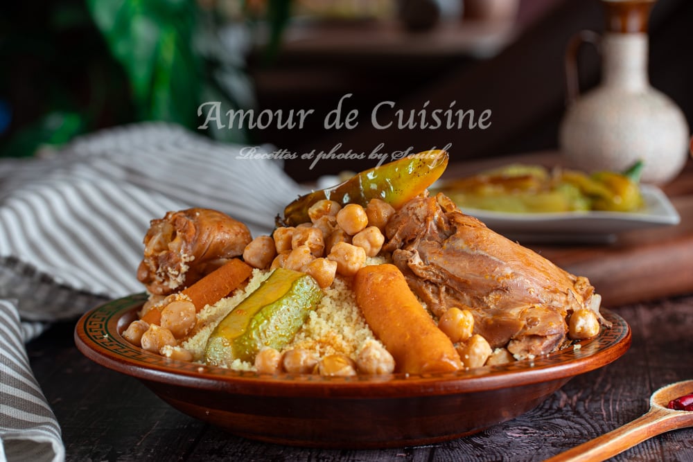 Couscous au poulet et aux légumes algérien (cuisine algerienne)