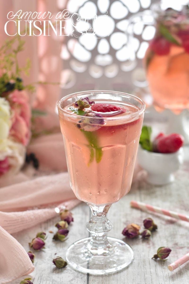 eau parfume aux fraises et rose 2
