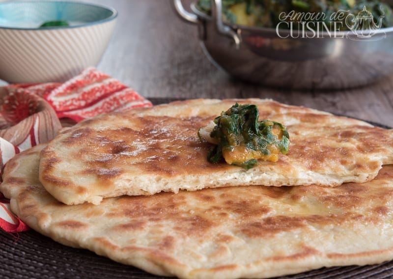 cheese naan pain au fromage (pain indien)