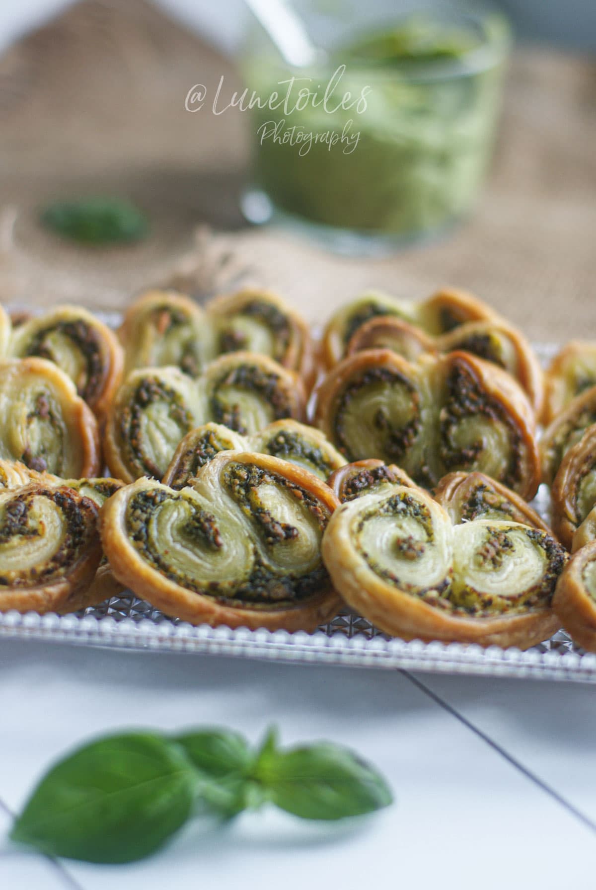 palmier aperitif au pesto
