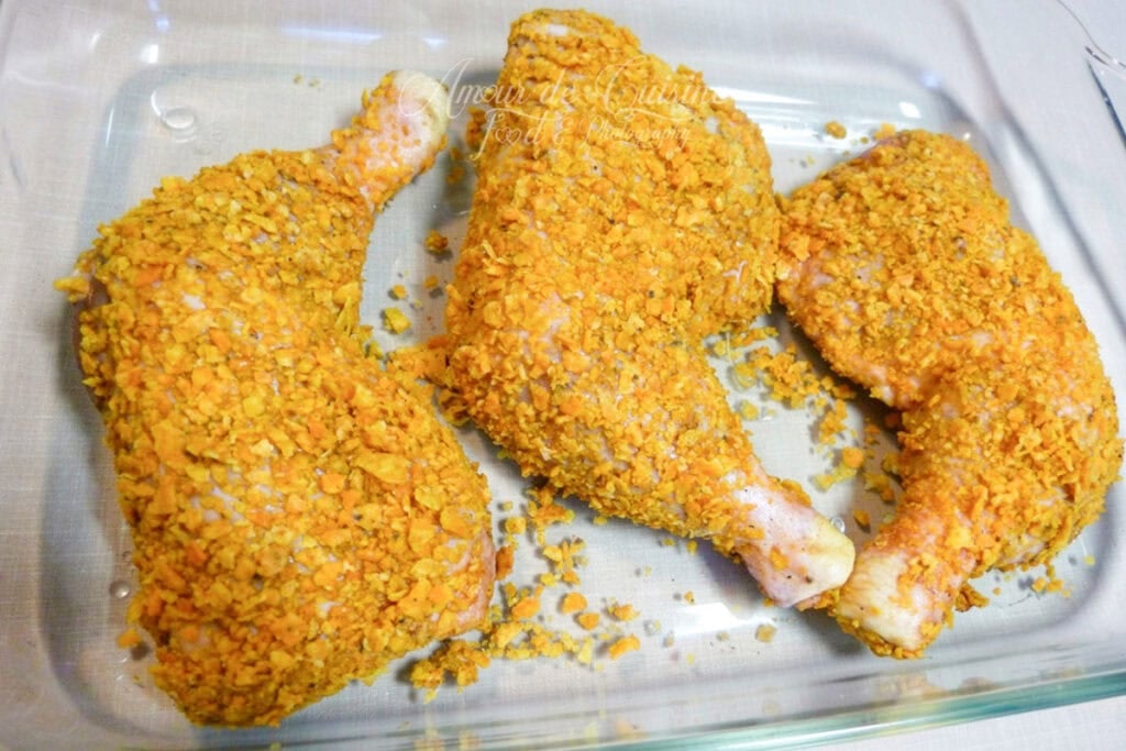 preparation-des-cuisses-de-poulet-panees-au-four
