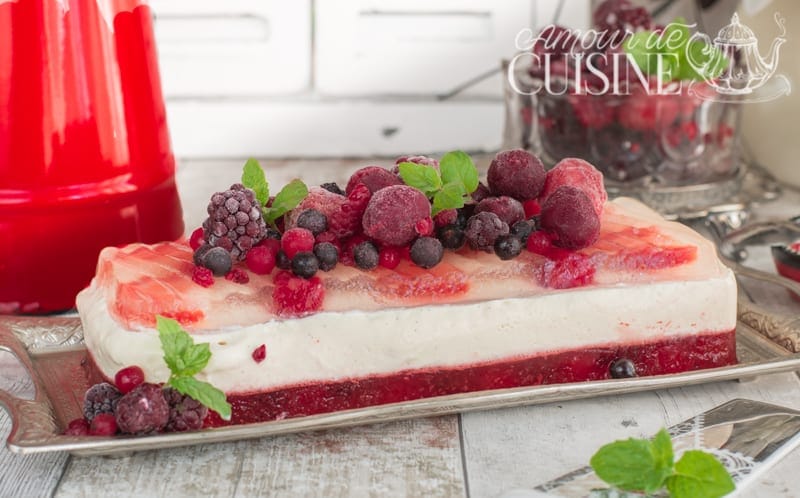 terrine de panna cotta et gelée aux fruits rouges