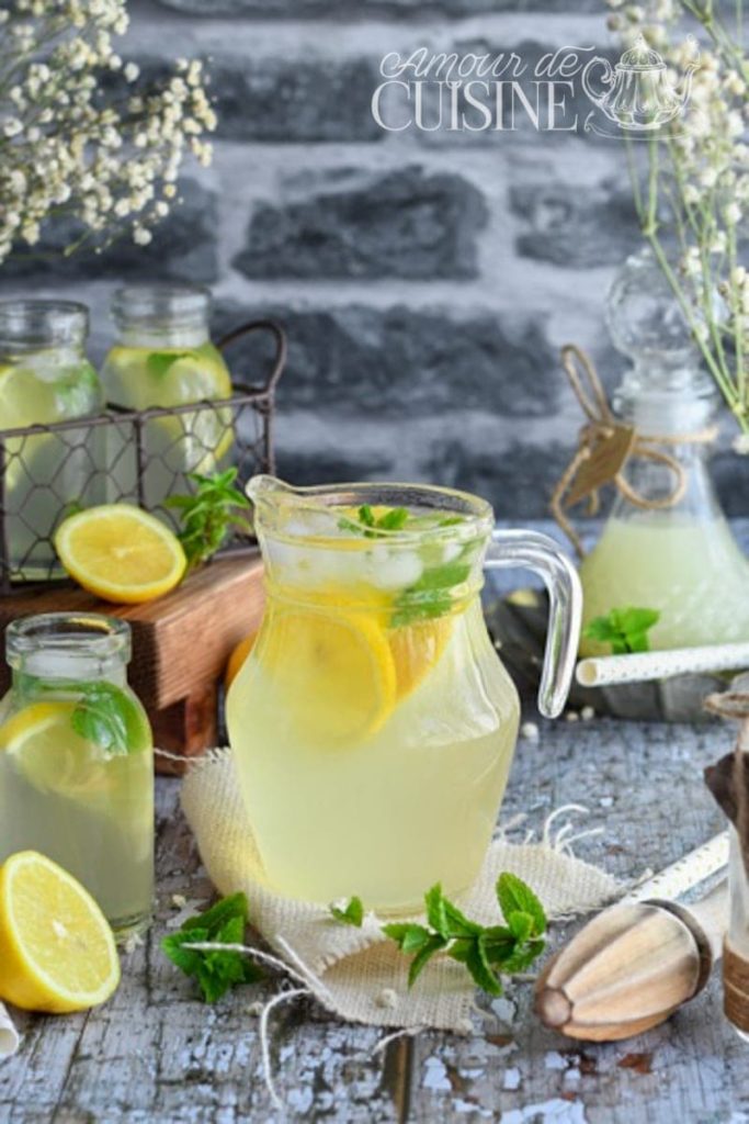 citronnade ou limonade au citron faite maison