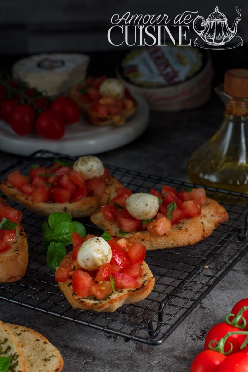 Bruschetta italienne à la tomate 2 Bruschetta italienne à la tomate 2