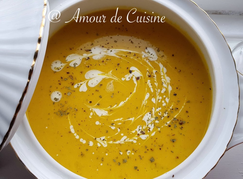 soupe veloutee de patate douce et courgette