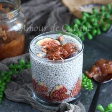 Pudding de chia aux figues
