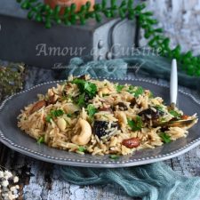 Riz pilaf aux pruneaux