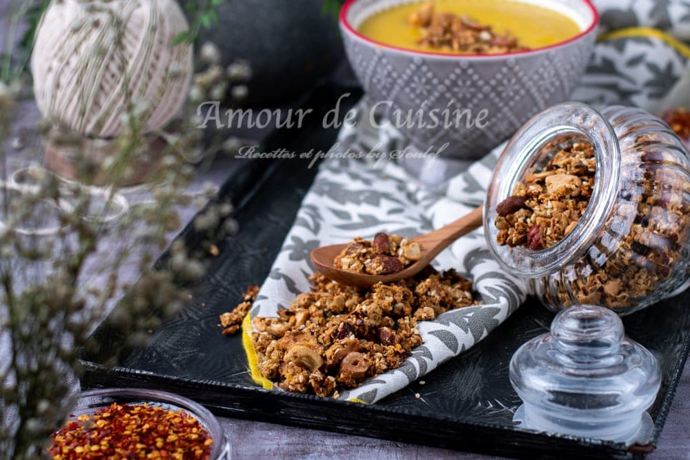 granola salé aux noix de cajou et amandes