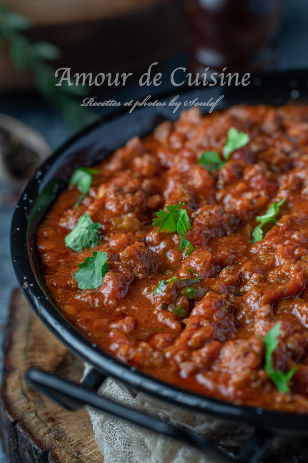 Sauce bolognaise classique de la cuisine italienne