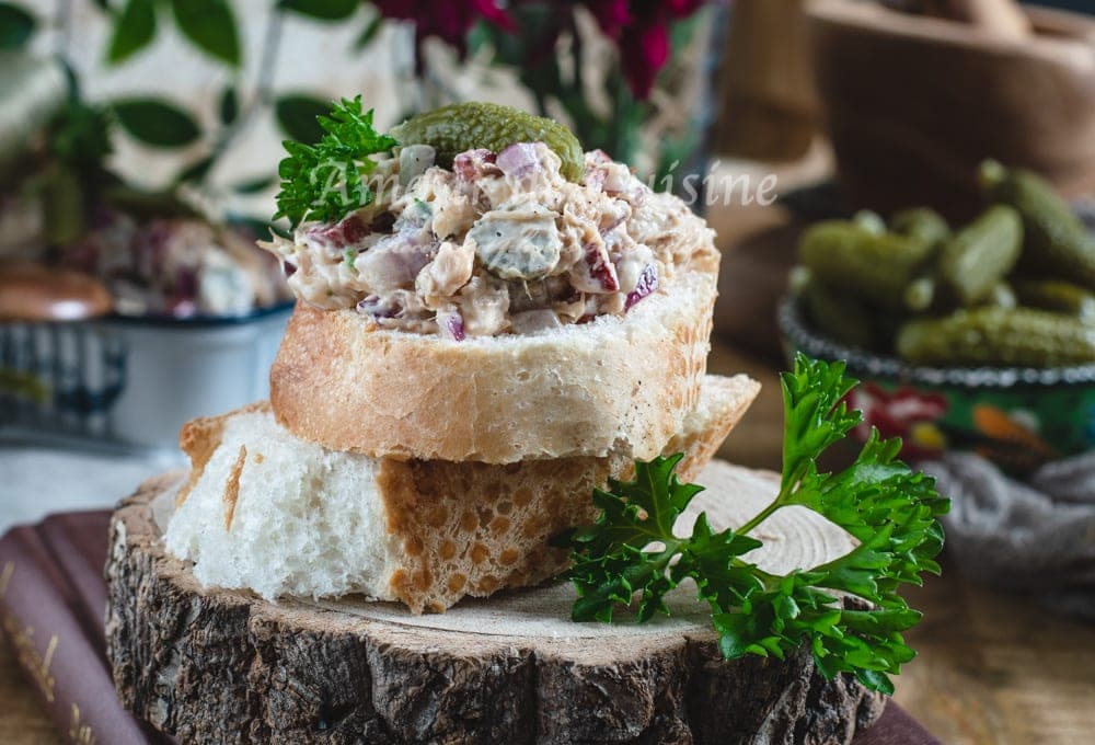 Rillettes de maquereaux en boîte aux cornichons