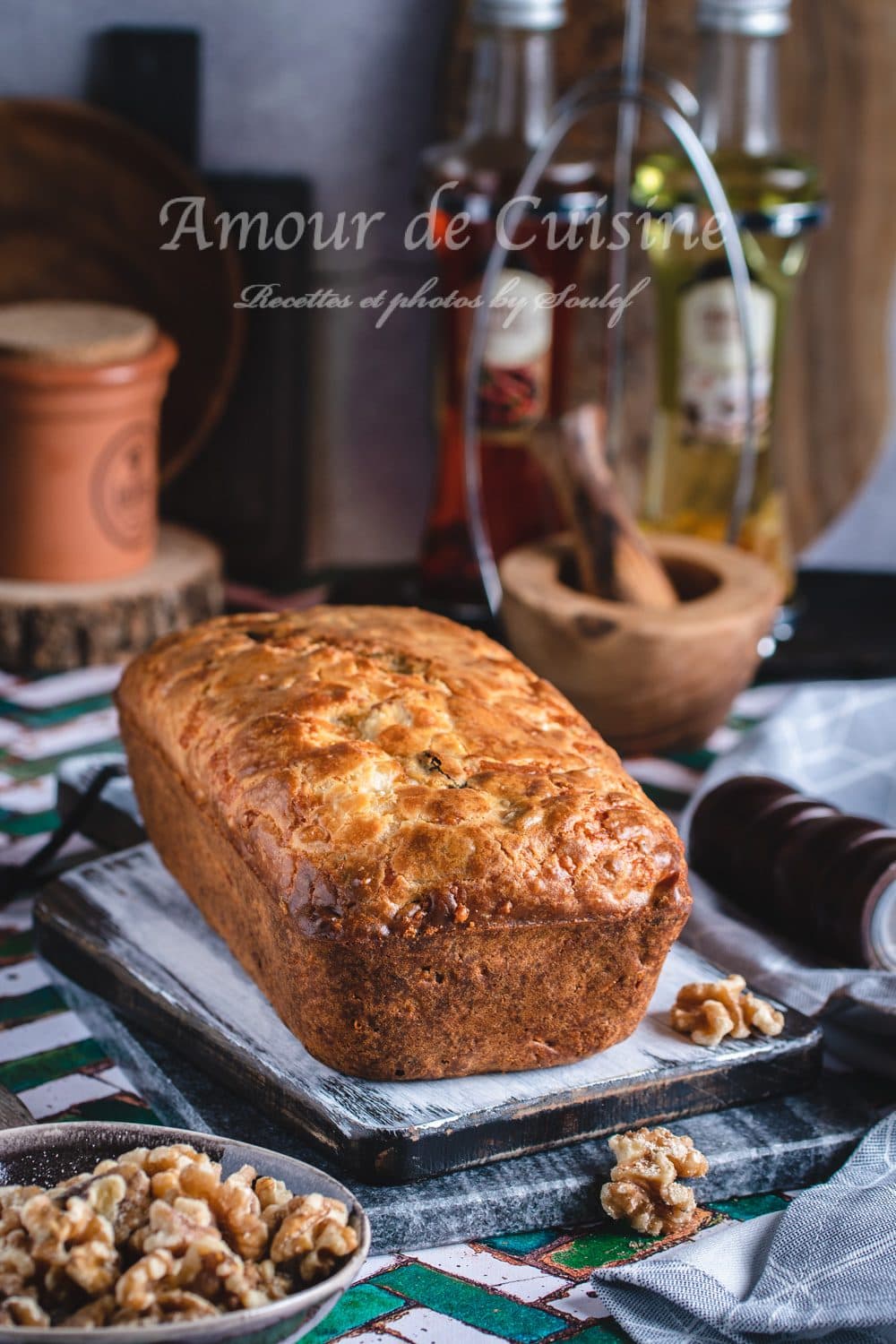 Cake salé au chèvre et aux noix