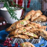 Cantuccini ou biscottis italiens aux amandes et pistaches