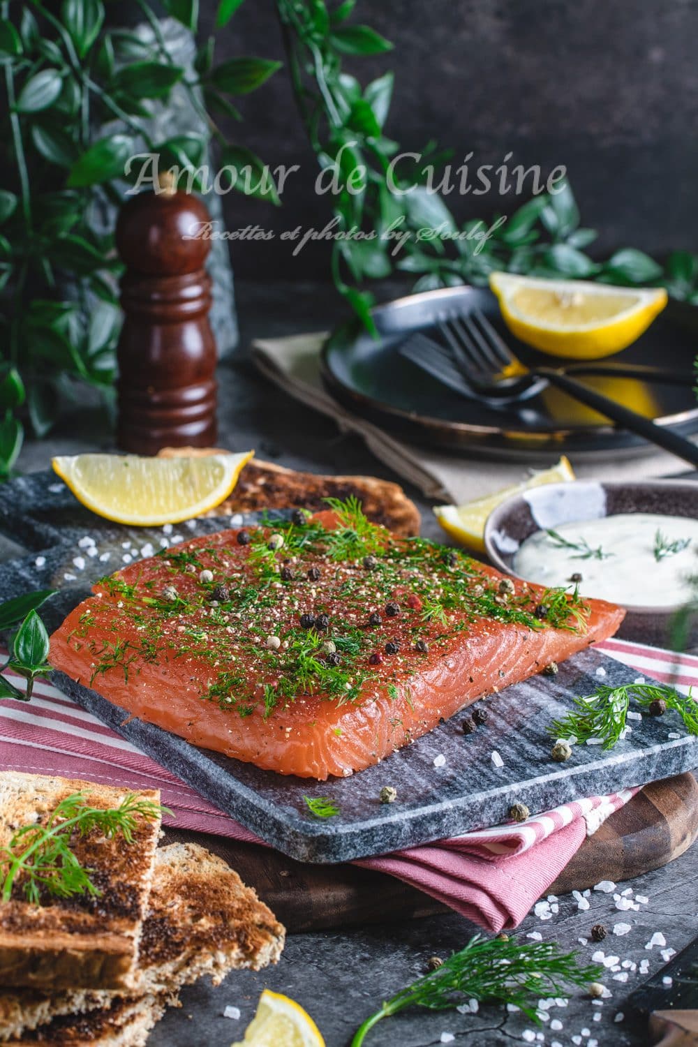 Le gravlax de saumon entrée festive de Noël