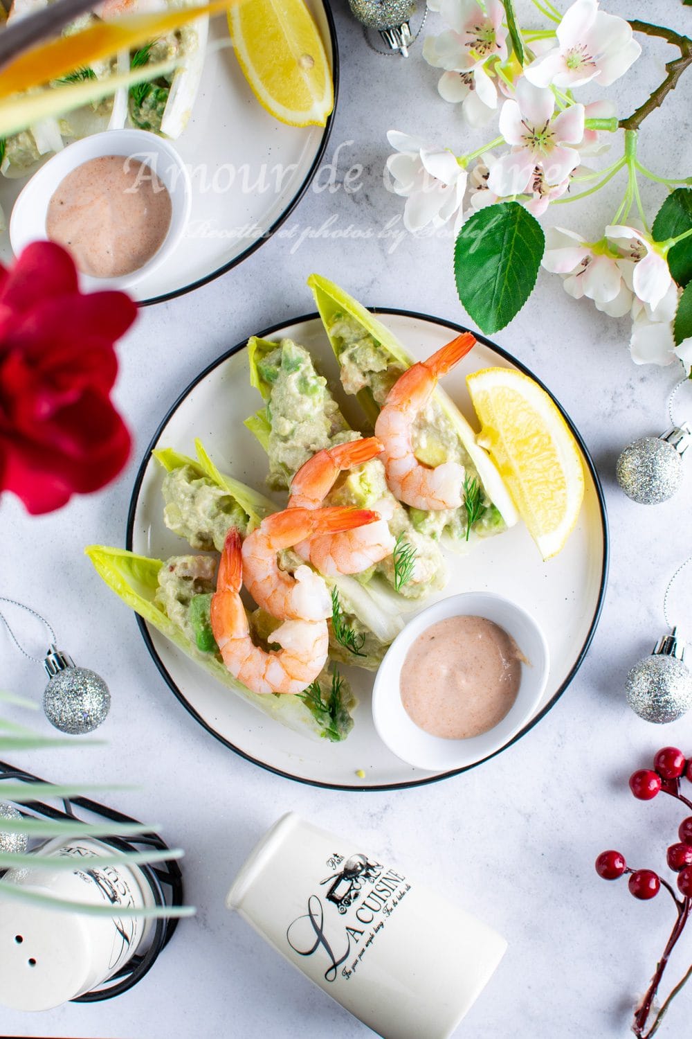 endives à la salade d'avocat et crabe